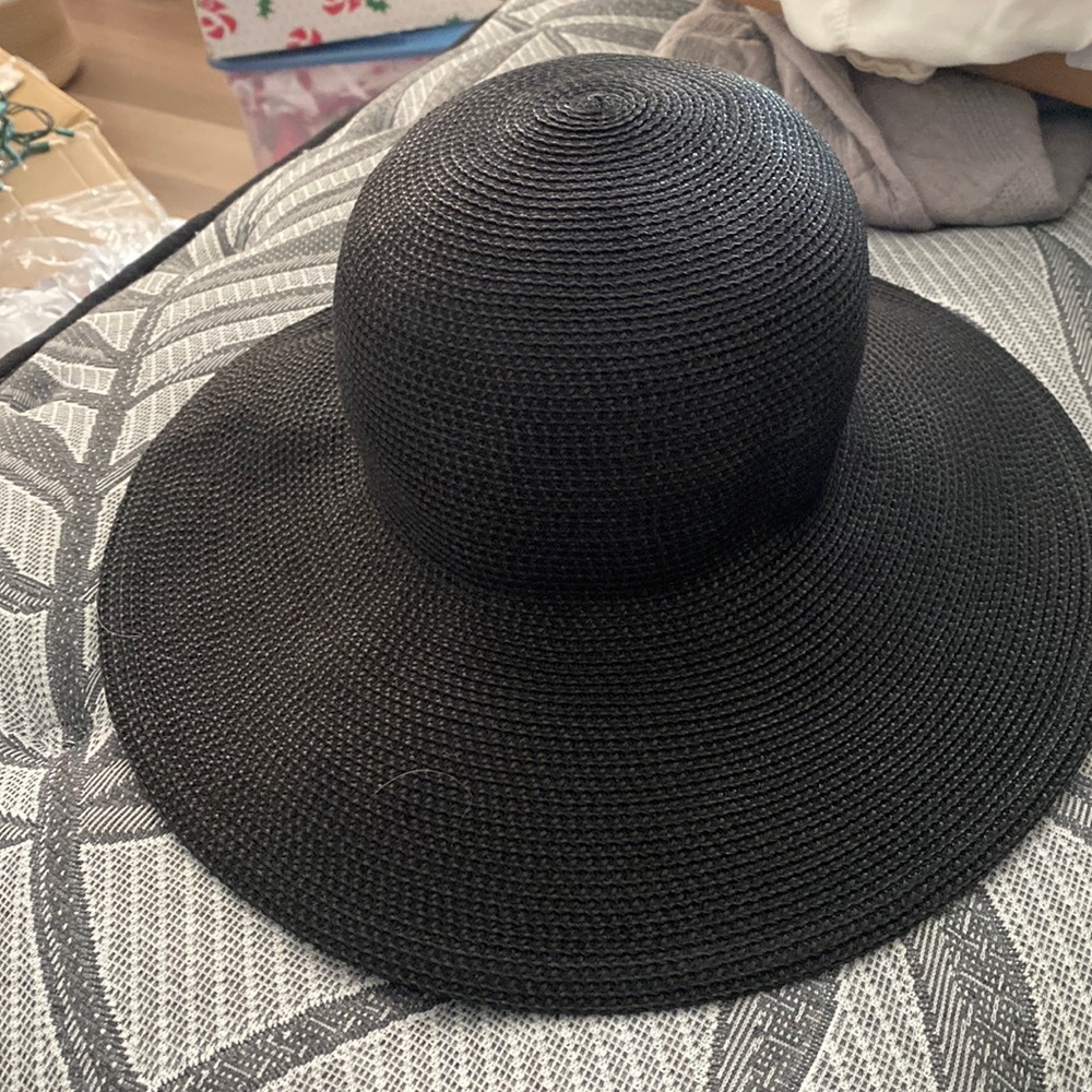 Sun hat